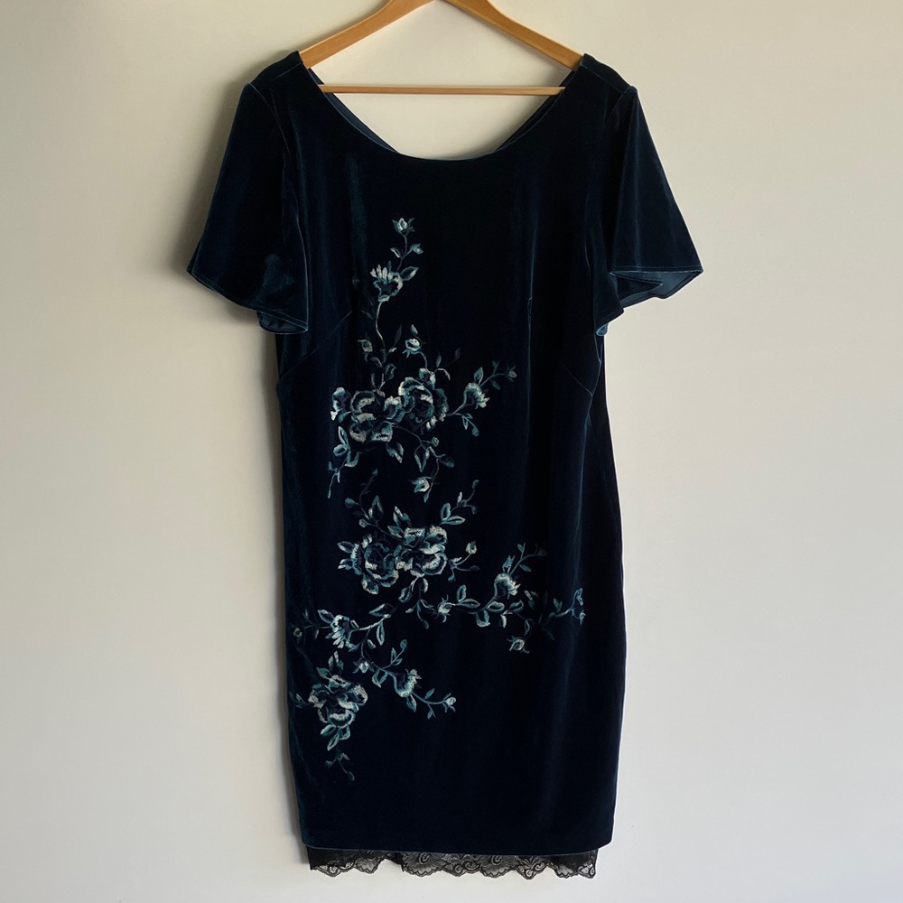 White House Black Market Dark Velvet-like Marine Blue-Green Floral Midi Dress